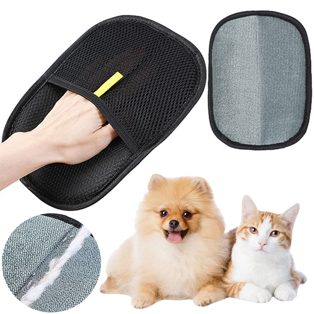 Manopla quitapelos FurClean retirando pelo de mascota del sofá