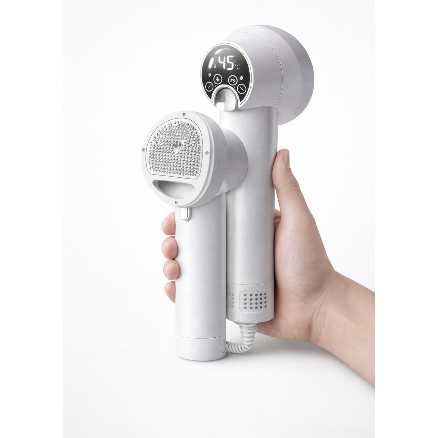 GroomDry 2-en-1 sostenido en la mano para mostrar tamaño y proporciones reales